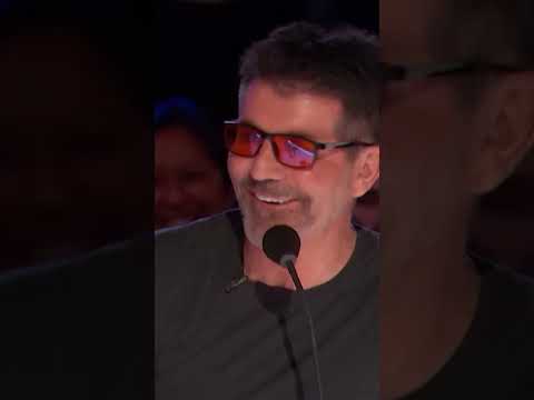 The puppy is comforting the crying baby on AGT. #agt2025  #funny#baby #cute #dogshorts