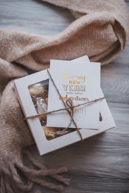 2) Try ⁤your ​hand at homemade‌ greeting cards, blending colorful paper,​ stamps, and doodles ⁤to craft personalized sentinels of your ​heartfelt ⁤messages