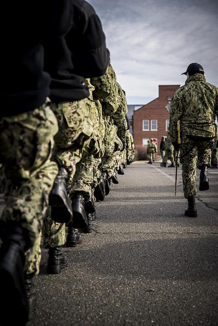 unlocking the ⁣Benefits of‍ Rucking for ‌Physical⁣ and‍ Mental Wellness