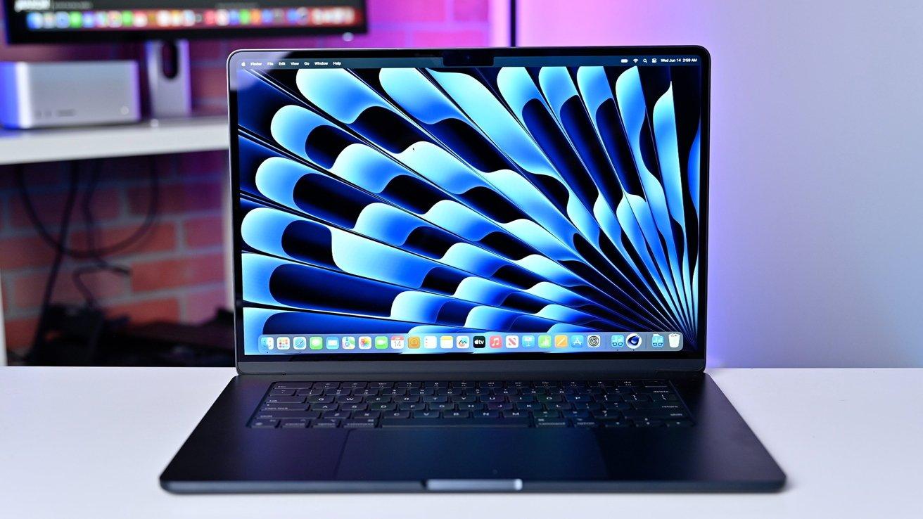 Unveiling the⁤ Sleek Design and Portable Power⁢ of the New M4 MacBook Air
