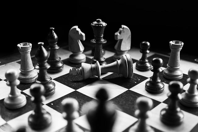 Navigating Ethical Dilemmas and Patient Trust in a⁢ Divisive Environment