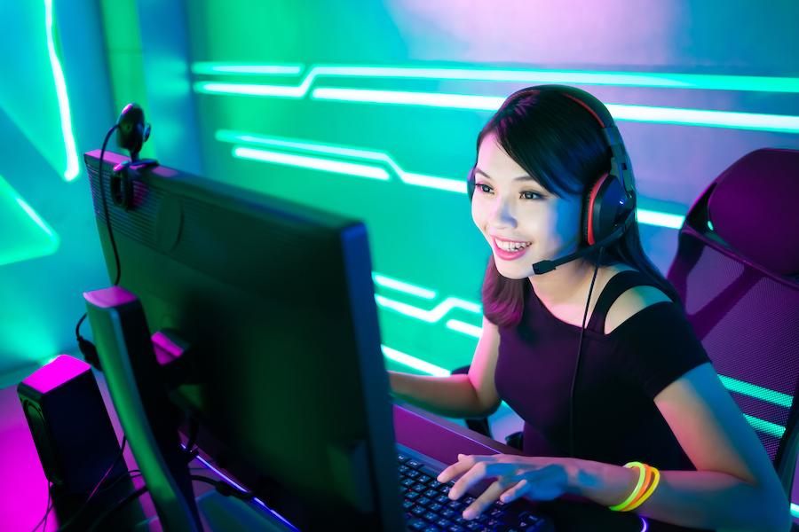 tips for Catching the Game Live and‌ Engaging with Fellow Fans