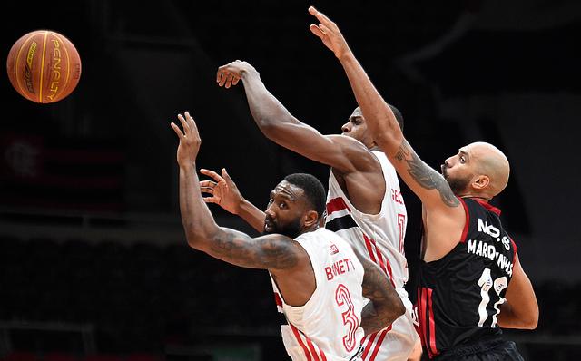 The Journey of Courage: NBA's ‌Pioneer and His Health Battle
