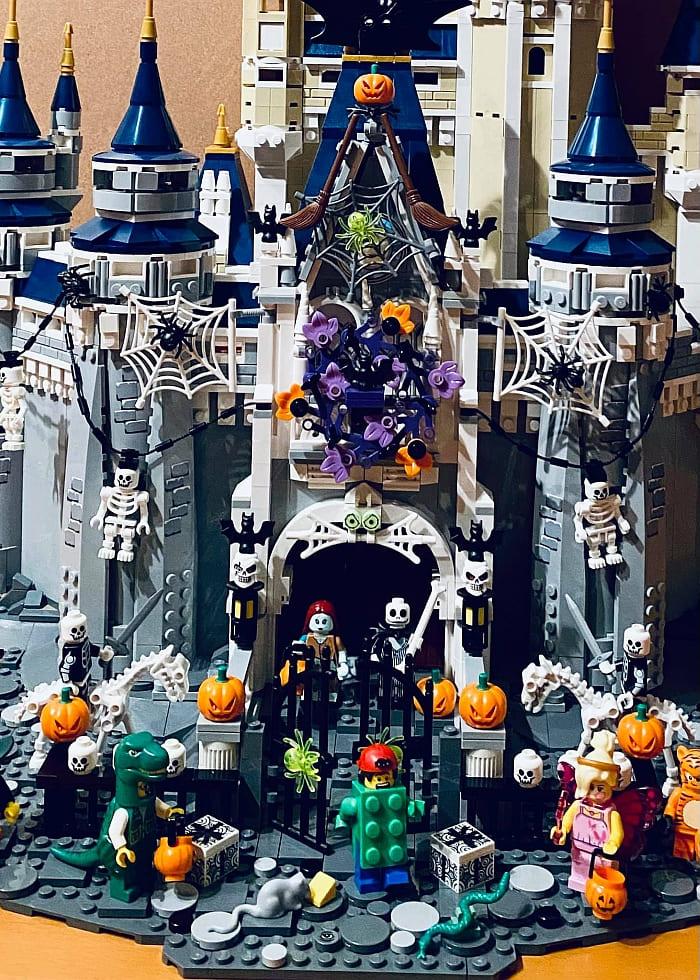 Creative Displays: Transforming Your​ Space with‍ Spooky ​Lego ⁤decor